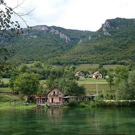 Bed And Breakfast Family Djukic Sipovo Exterior foto