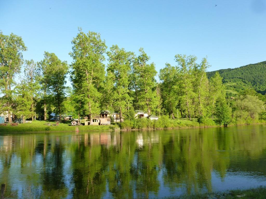 Bed And Breakfast Family Djukic Sipovo Exterior foto